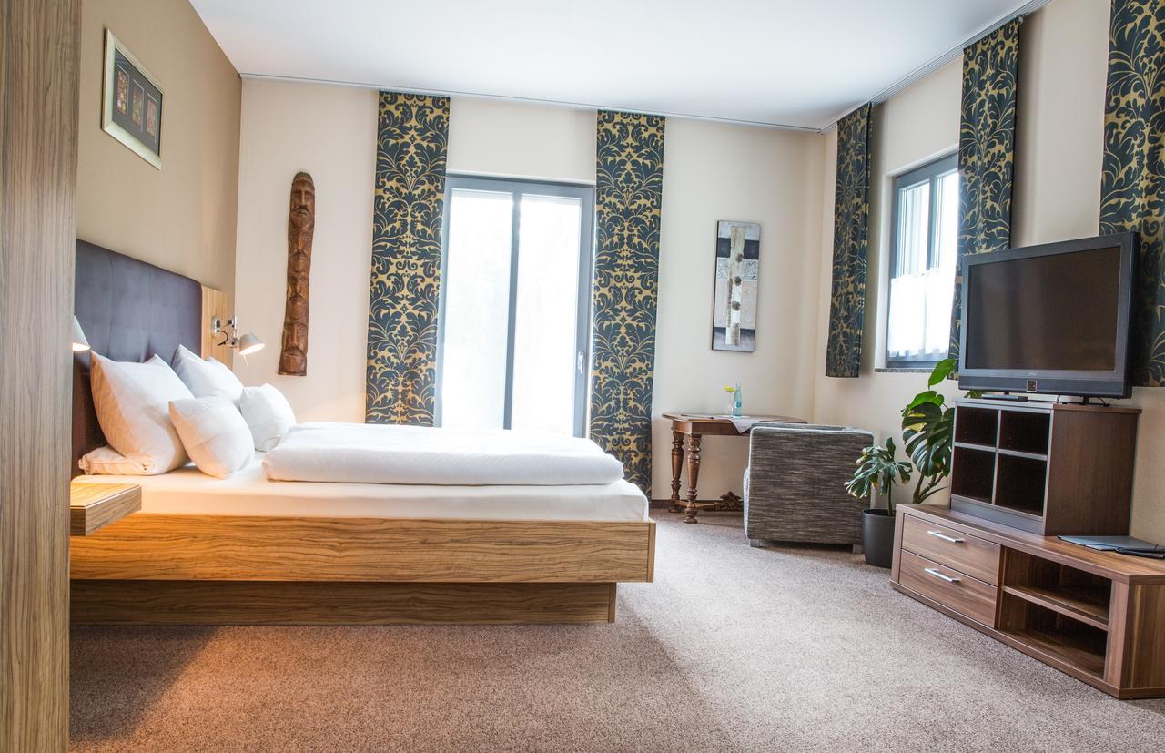 Hotel Glutschaufel Eschenbach in der Oberpfalz Номер фото